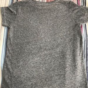 Peek Shirts & Tops - Adorable Peek T-shirt Peek Shirts & Tops - Adorable Peek T-shirt